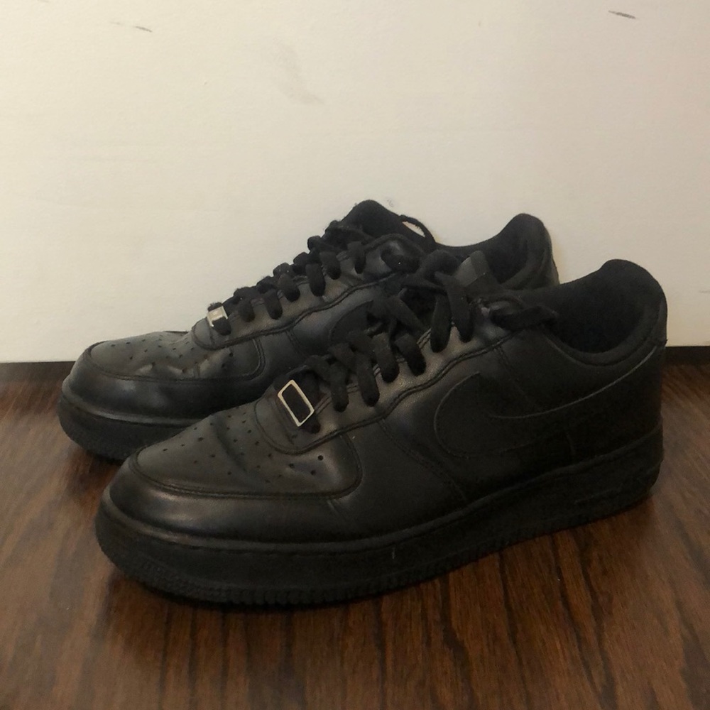 Black nike Air Force 1 size 11